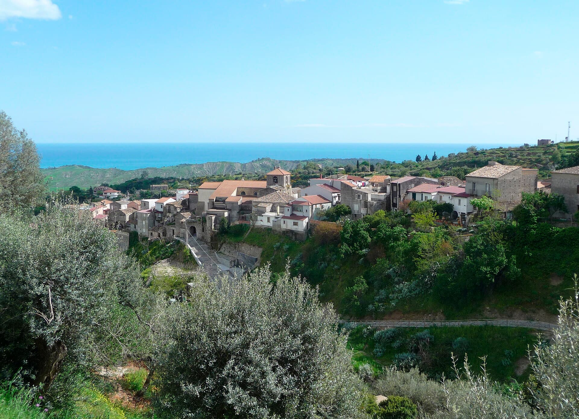 Riace paese, sopra Riace Marina